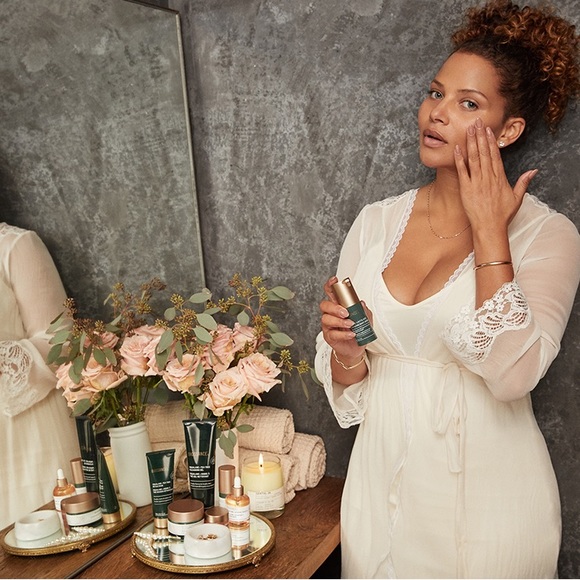 ✨🥇AWARD WINNING!🥇✨BIOSSANCE Squalane + Lactic Acid Resurfacing Night Serum - Picture 13 of 13